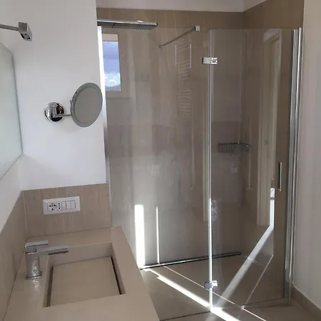 Attico Palazzo Di Vetro Luino