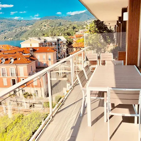 Attico Palazzo Di Vetro Luino