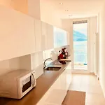 Attico Palazzo Di Vetro アパート *